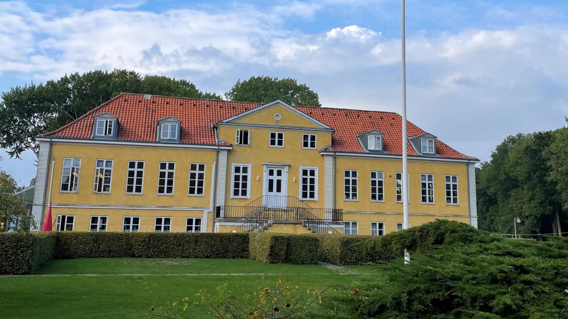 Bindernæs Efterskole & Fri Fagskole